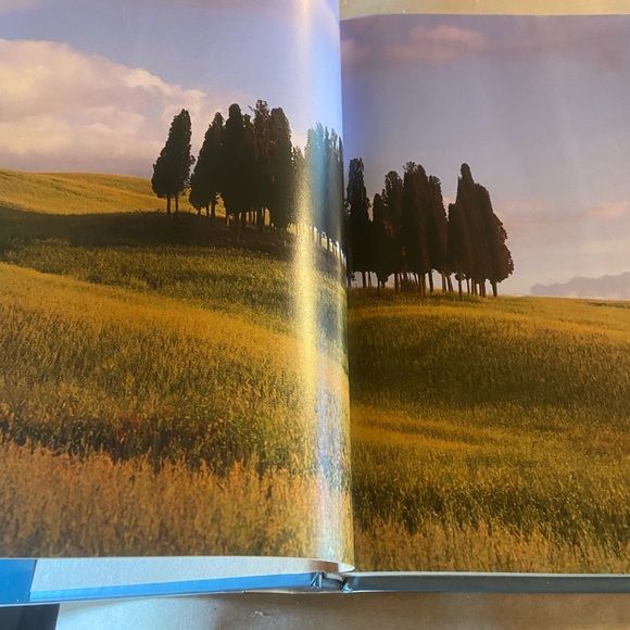 Other Tuscany By Jean Taverne And Wojtek Buss Coffee Table Book Italy
